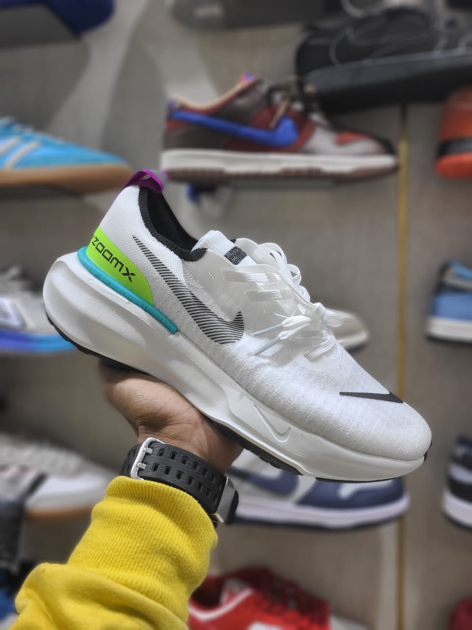 NIKE ZOOM X NEW