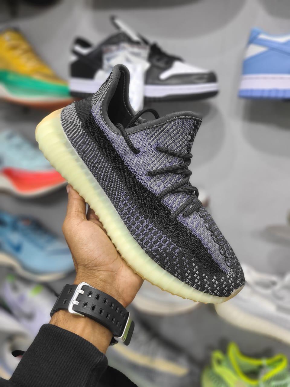 ADIDAS YEZZY 350