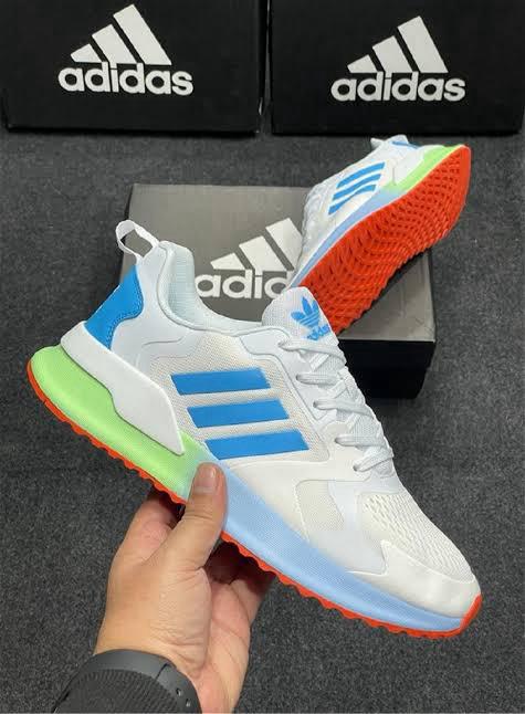 ADIDAS XPLR 2022