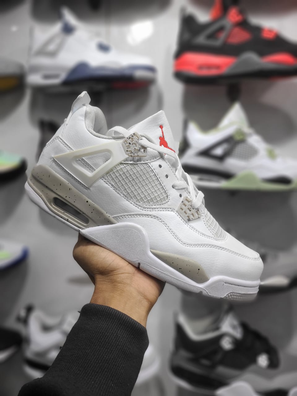 AIR JORDAN RETRO 4