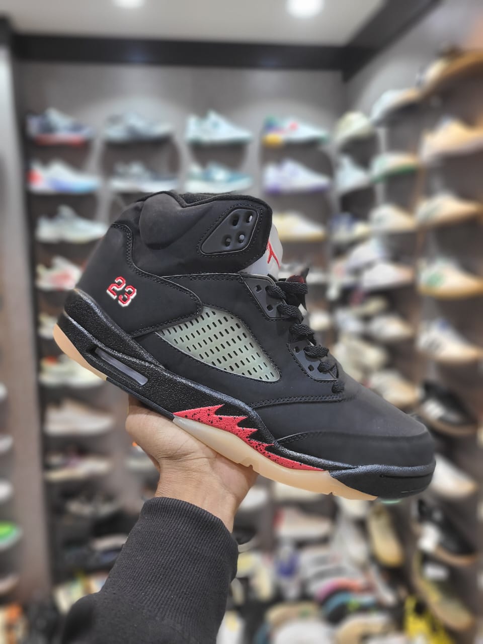 AIR JORDAN RETRO 5