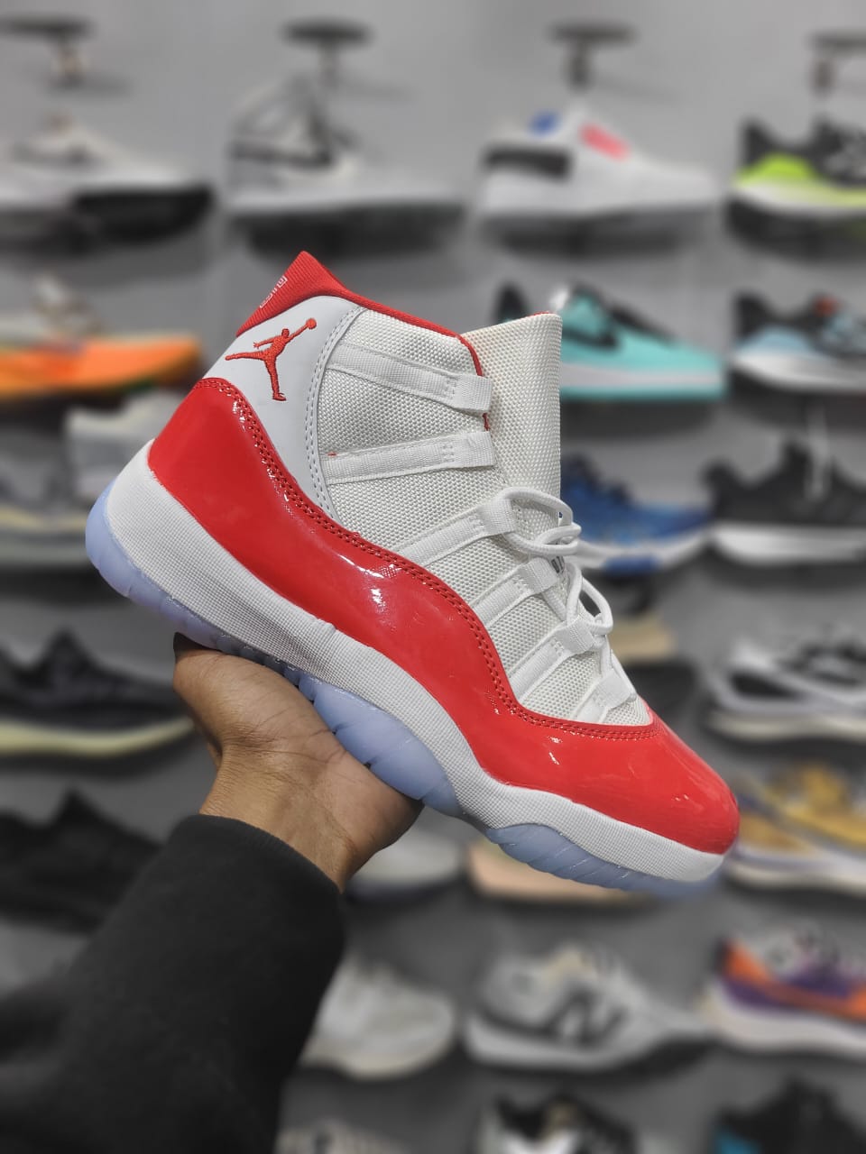 AIR JORDAN RETRO 11