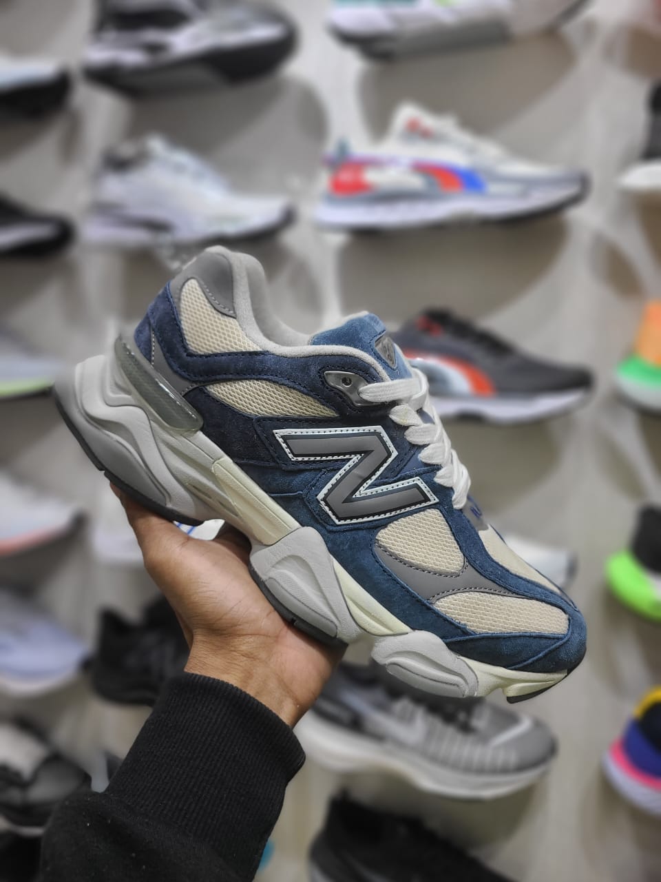 NEW BALANCE 9060