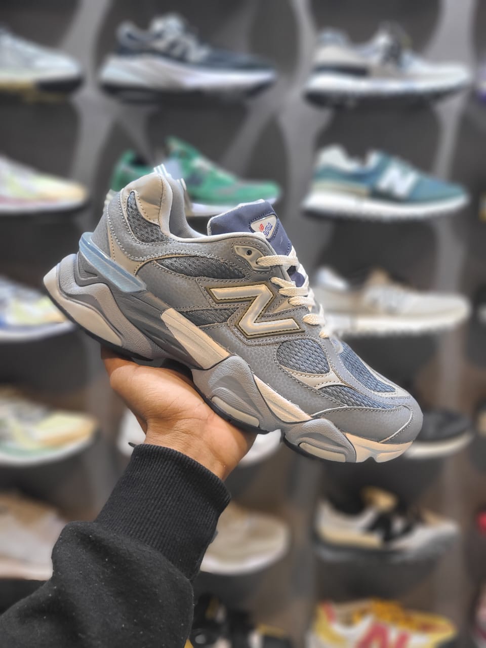 NEW BALANCE 9060