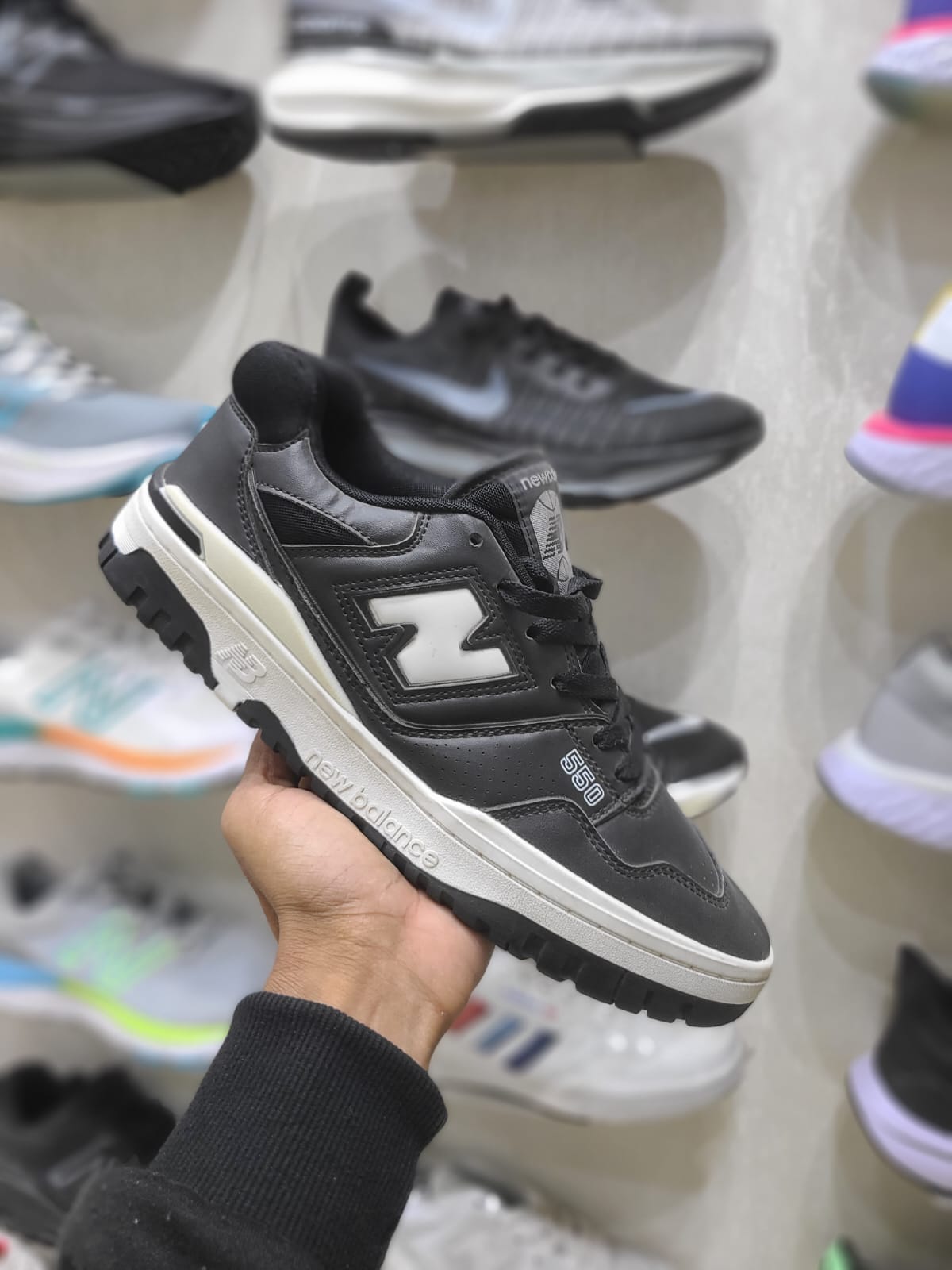 NEW BALANCE 550