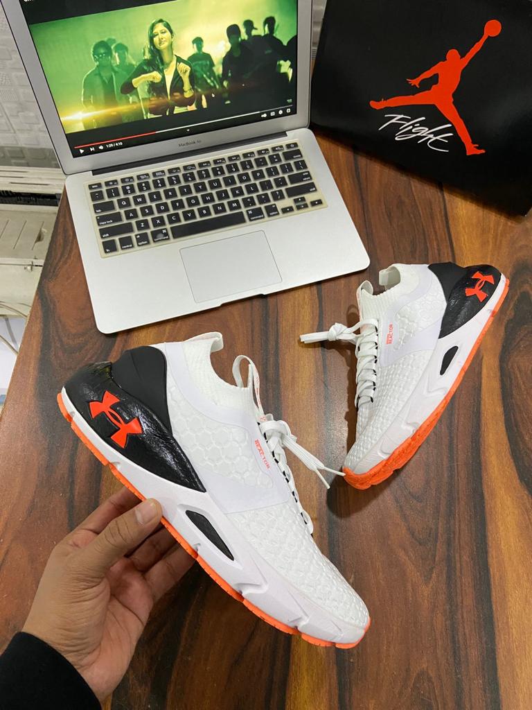 UNDER ARMOUR PHANTOM 2