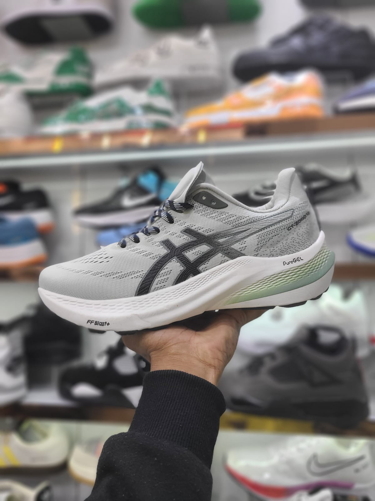 ASICS GT 2000 12