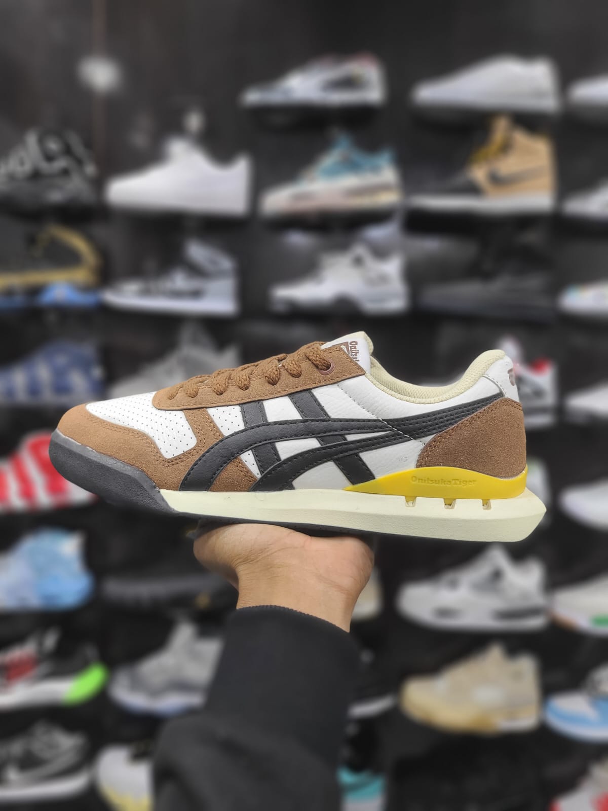 ASICS ONITSUKA TIGER NEW