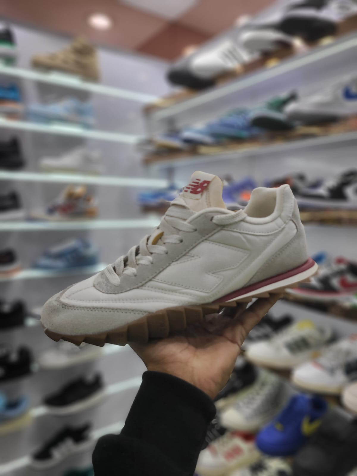 NEW BALANCE TOKYO