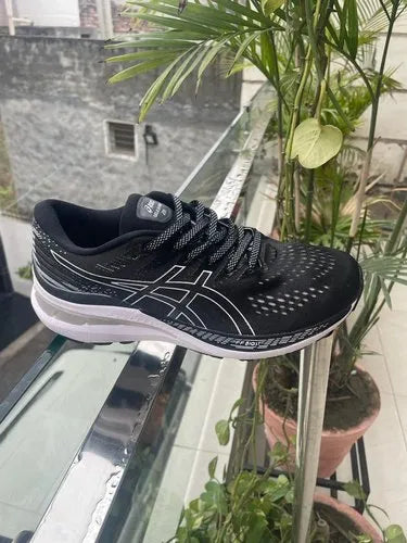 ASICS KAYANO 28