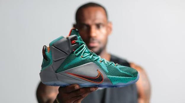 NIKE LEBRON 12